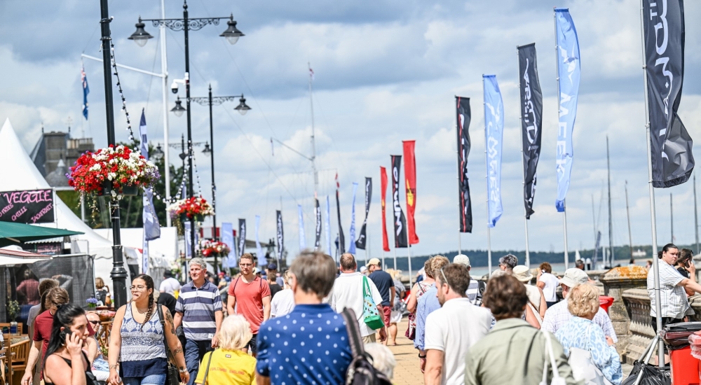 Cowes Seafront